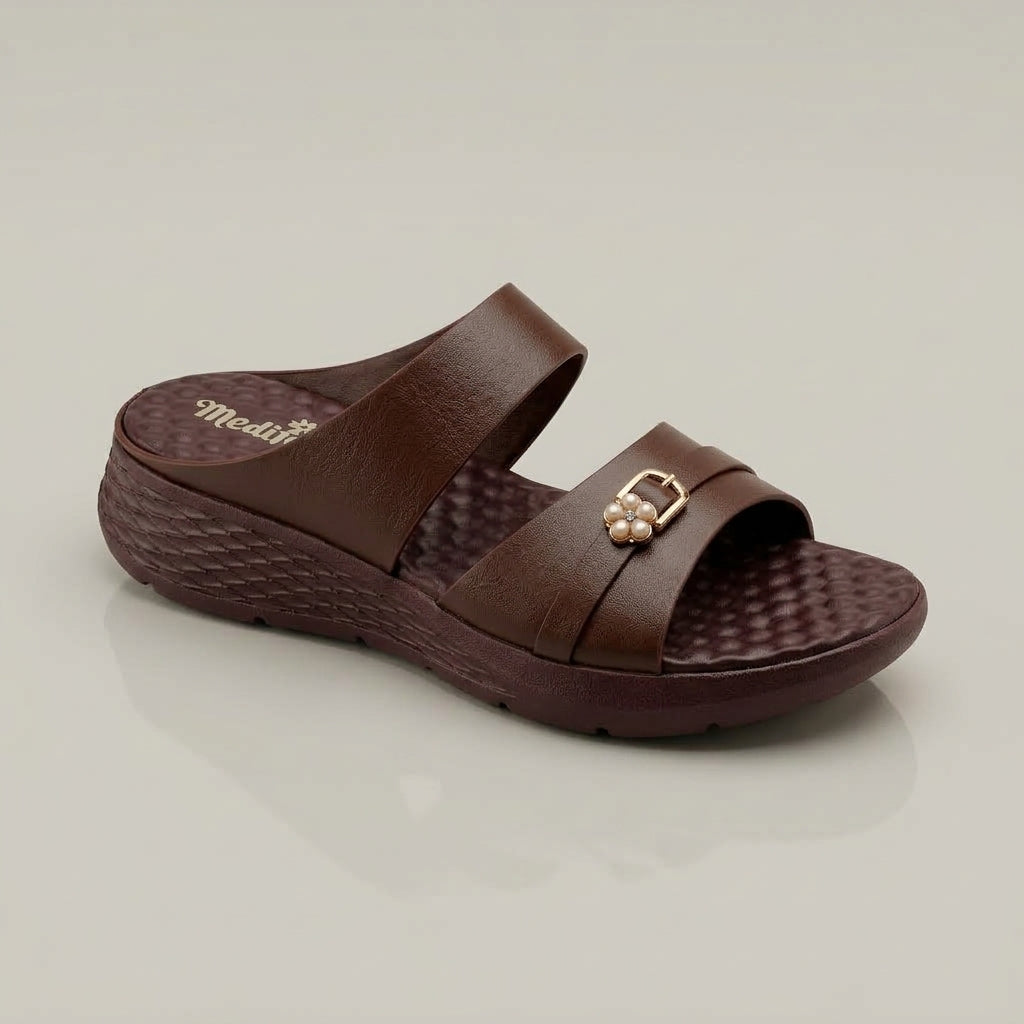 লেডিস হাওয়াই | Chocolate Women’s Lightweight Comfort Leather Shoe - 208