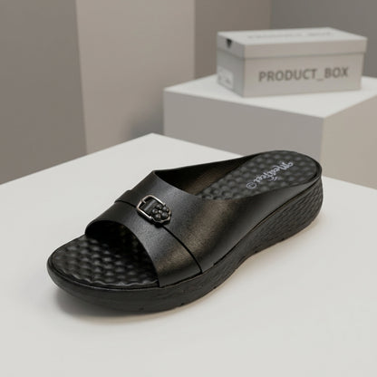 লেডিস হাওয়াই | Half Black Soft Cushion Lightweight Leather Shoe - 210