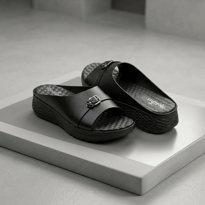 লেডিস হাওয়াই | Half Black Soft Cushion Lightweight Leather Shoe - 210